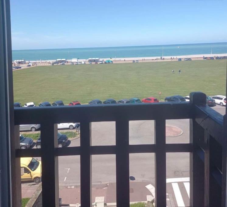 Bel Appartement Vue Mer Centre-Ville, Face Plage دْييب المظهر الخارجي الصورة