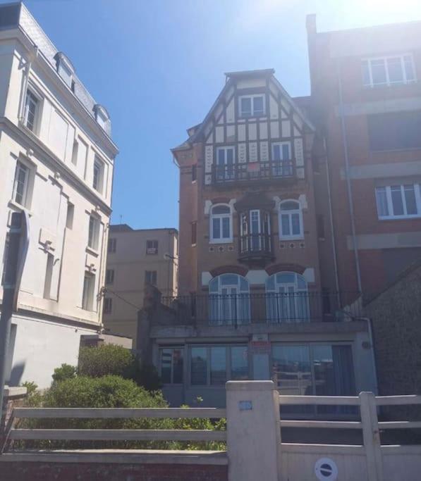 Bel Appartement Vue Mer Centre-Ville, Face Plage دْييب المظهر الخارجي الصورة